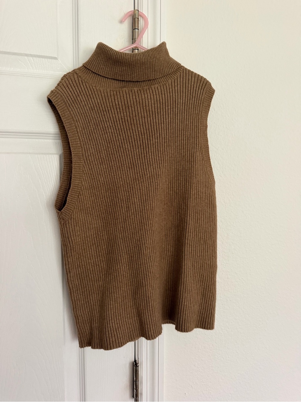 HAUSEN Brown Ribbed Turtleneck Sweater Vest Sleeveless Knit Tank Top S